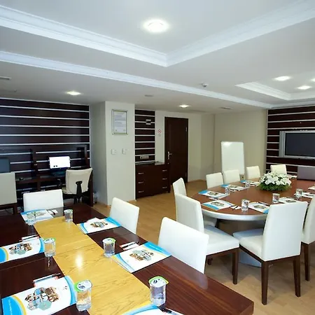 Anzer Hotel