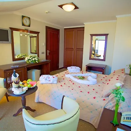 Hotel Anzer 4*