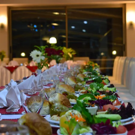 Hotel Anzer 4*
