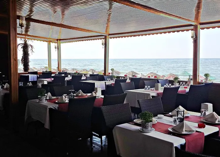 Отель Anzer Кумбургаз